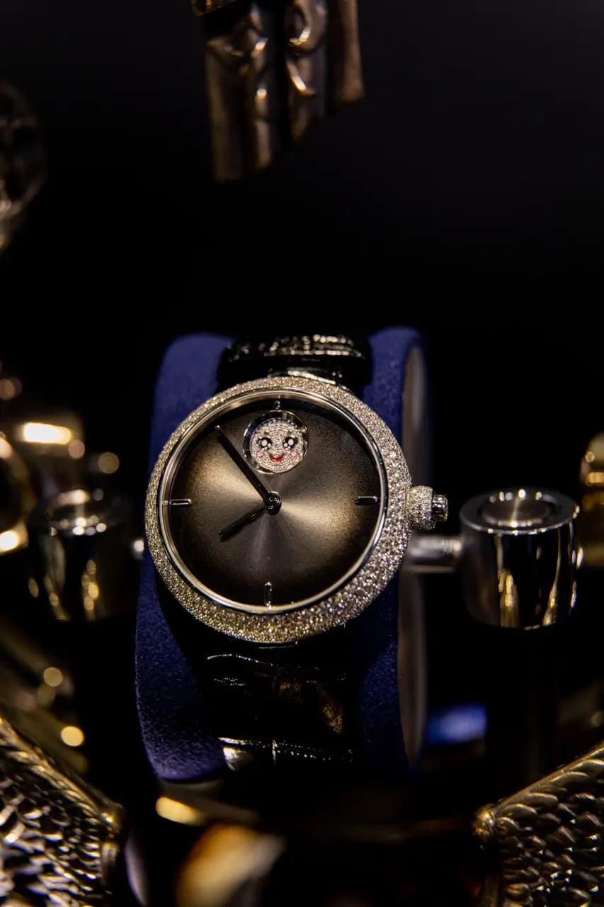 Emoji Light Diamonds Black  - View 6